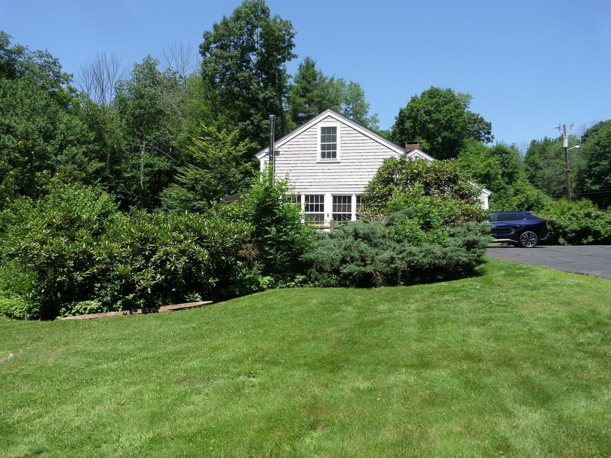 Single Family Residence at 3 Stage Rd, Chesterfield MA 01096, photo 6 of 40