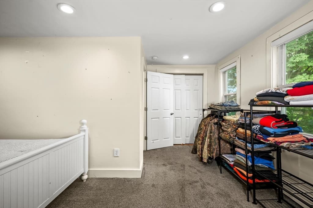 190 Main Street, Oxford MA 01540 photo 32