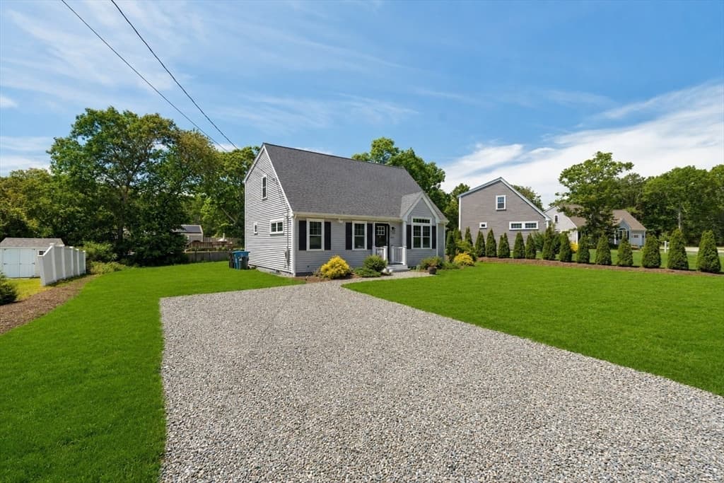 140 Broken Bow Ln, Falmouth MA 02536 photo 4