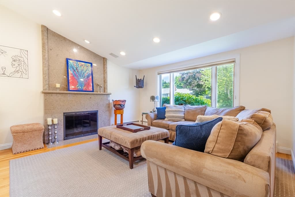 16 Leonard Rd, Sharon MA 02067 photo 12