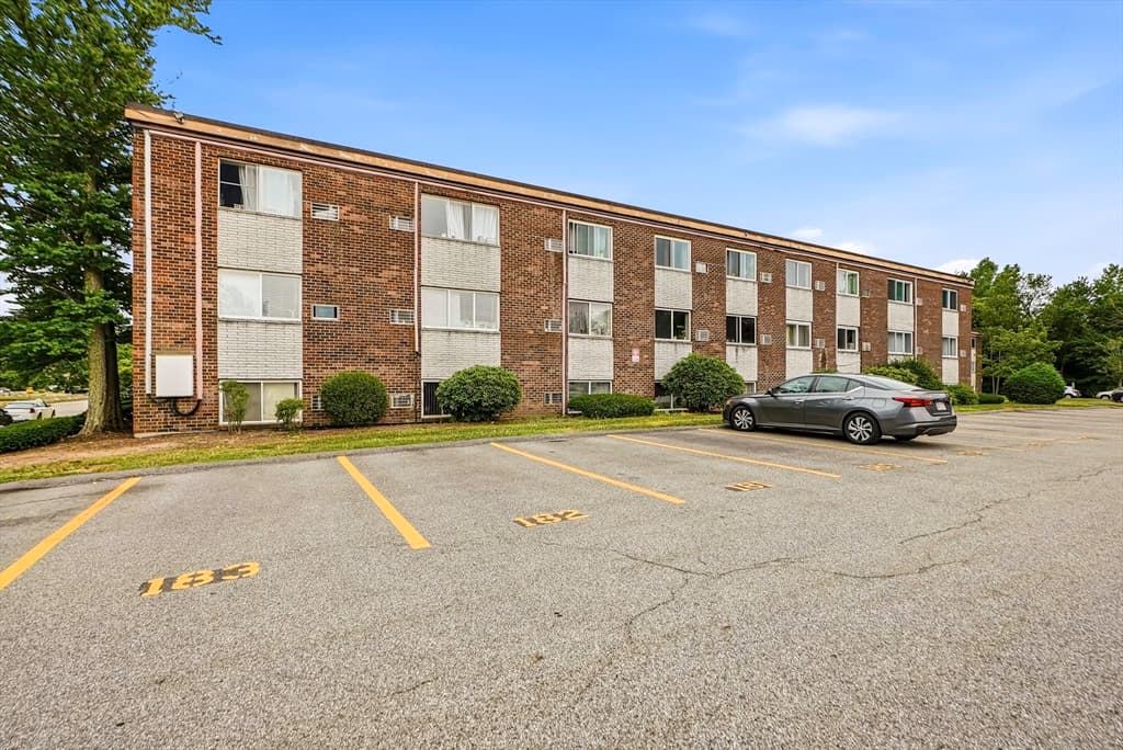 7 Weld St # 44, Framingham MA 01702