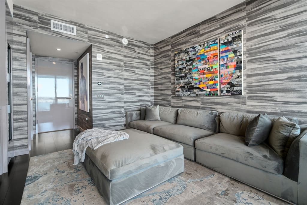 150 Seaport Blvd. # 10E, Boston MA 02210 photo 14