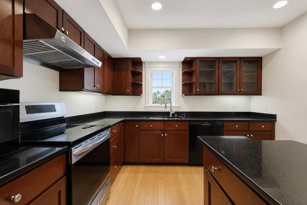 Condominium at 1 Paul Gore Street # 1, Boston MA 02130, Boston, photo 6 of 20
