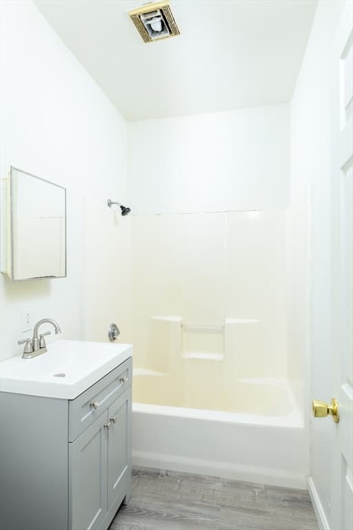 19 Kelley Sq, Worcester MA 01610 photo 19