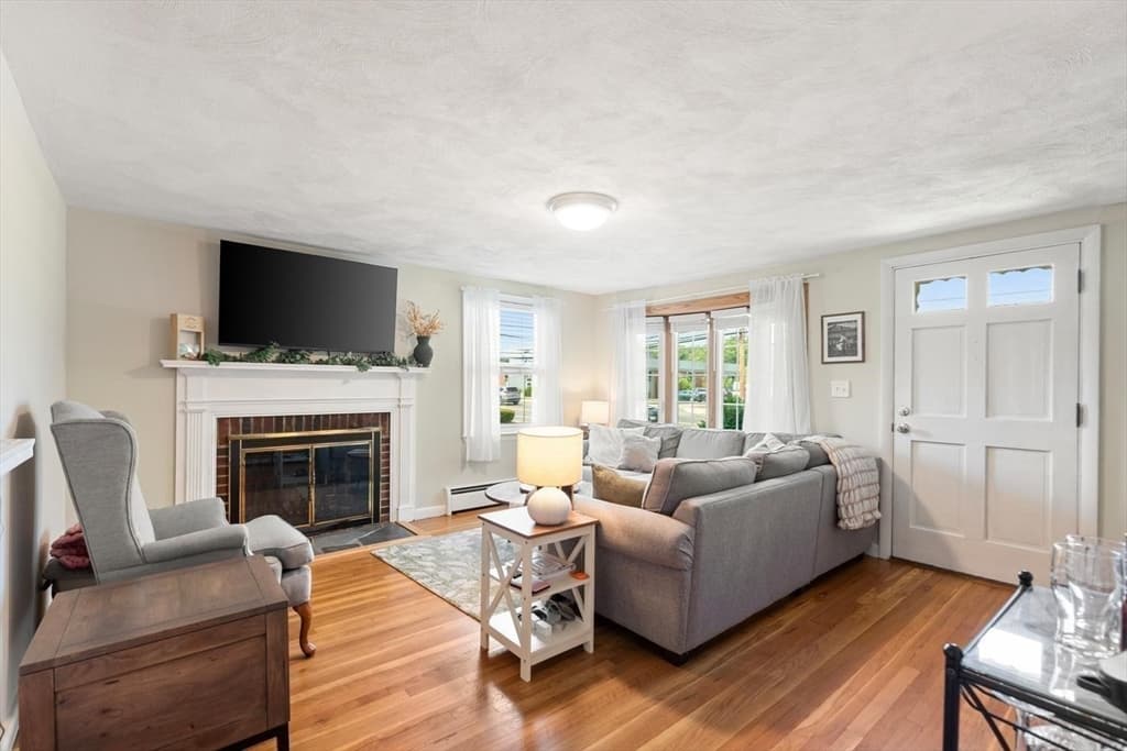 1569 Main St, Tewksbury MA 01876 photo 7