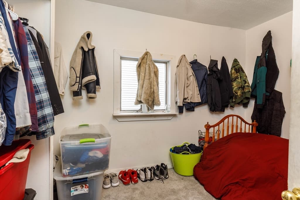 35 Essex Street, Athol MA 01331 photo 6