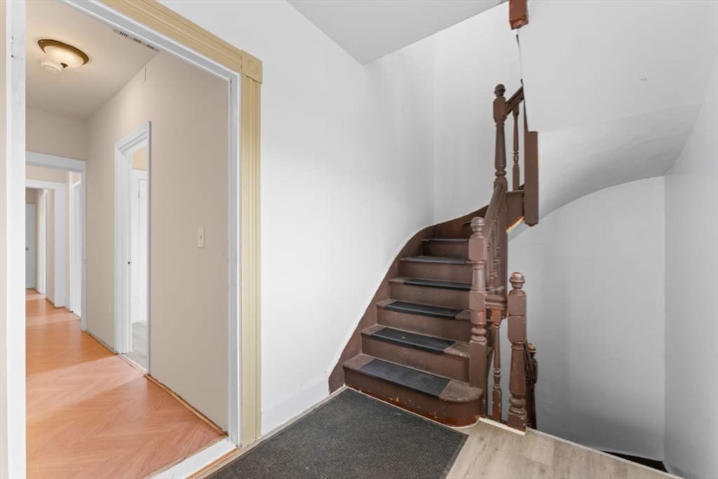 60 Commercial St, Lynn MA 01905 photo 30