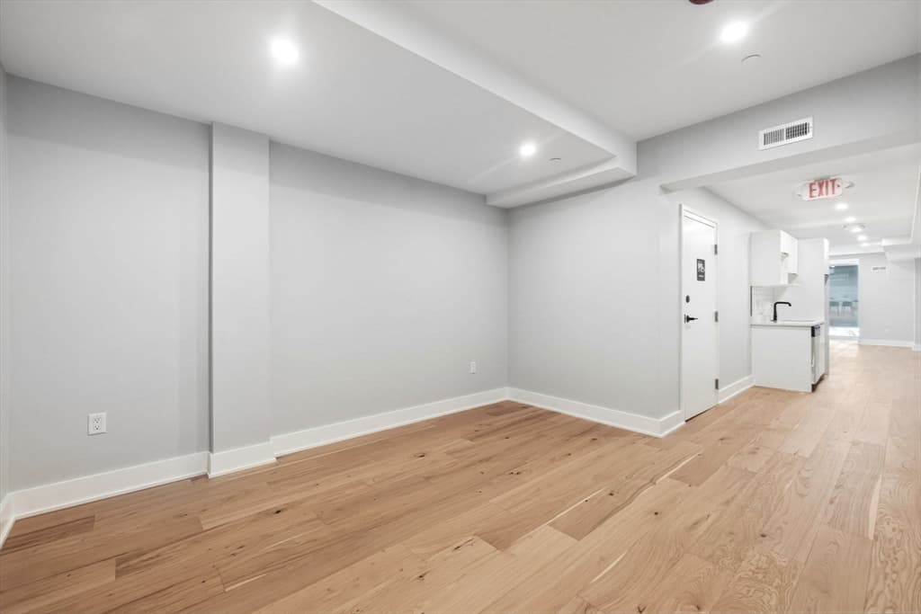 230 Friend Street # 1, Boston MA 02114 photo 7