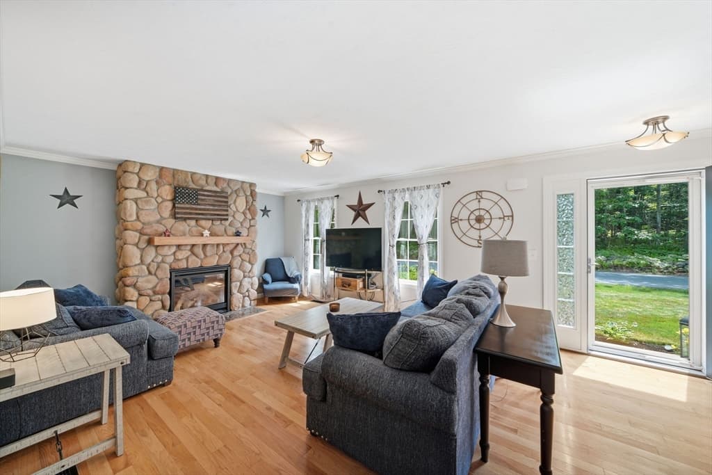 128 Bragg Hill Rd, Westminster MA 01473 photo 11