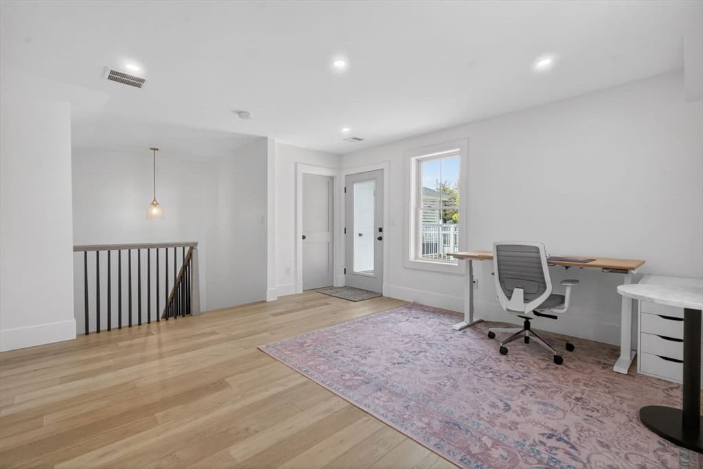 17 Manning St # 17, Medford MA 02155 photo 27
