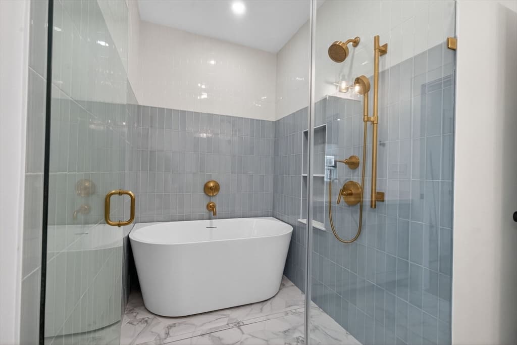 17 Manning St # 17, Medford MA 02155 photo 4