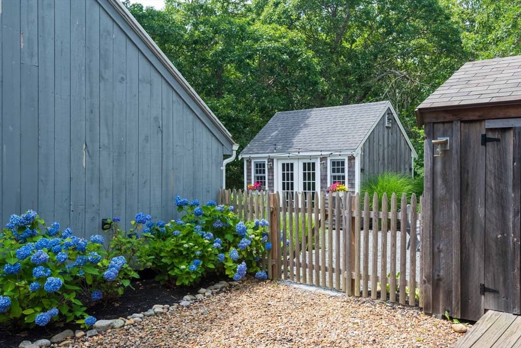 44 Prices Way, Edgartown MA 02539 photo 24