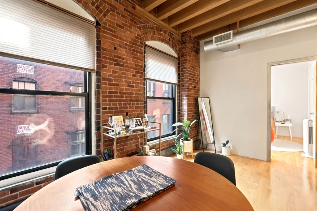 Condominium at 111 Beach St # 3B, Boston MA 02111, Boston, photo 19 of 32