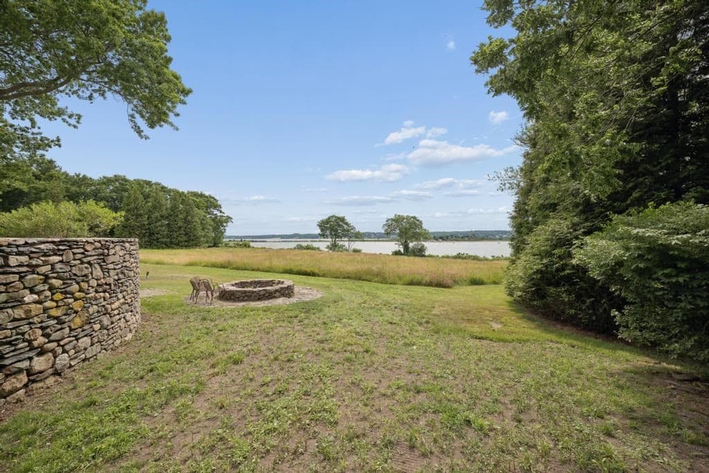 683 Neck Road, Tiverton RI 02878 photo 20