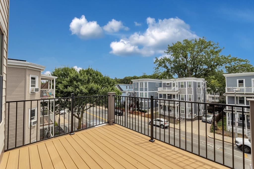 3915 Washington Street, Boston MA 02131 photo 12