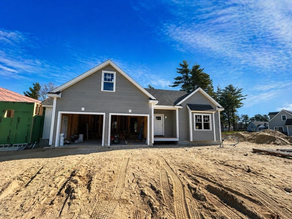 7 Weathervane Drive, Carver MA 02330