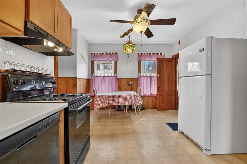 326 Summer St, Somerville MA 02144 photo 17