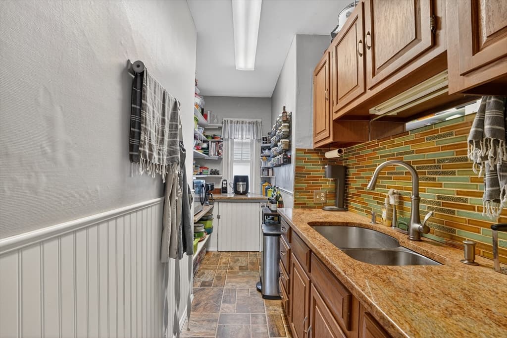 326 Summer St, Somerville MA 02144 photo 32