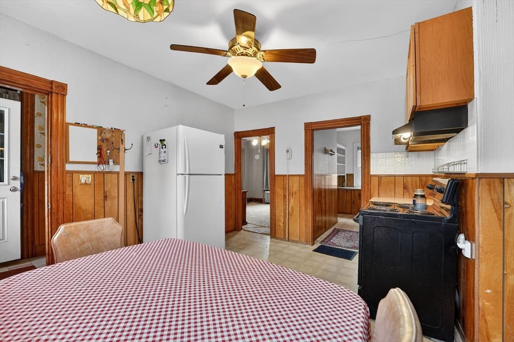 326 Summer St, Somerville MA 02144 photo 20
