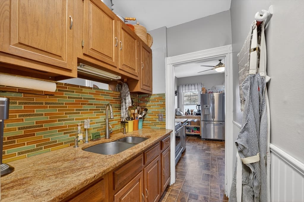 326 Summer St, Somerville MA 02144 photo 33
