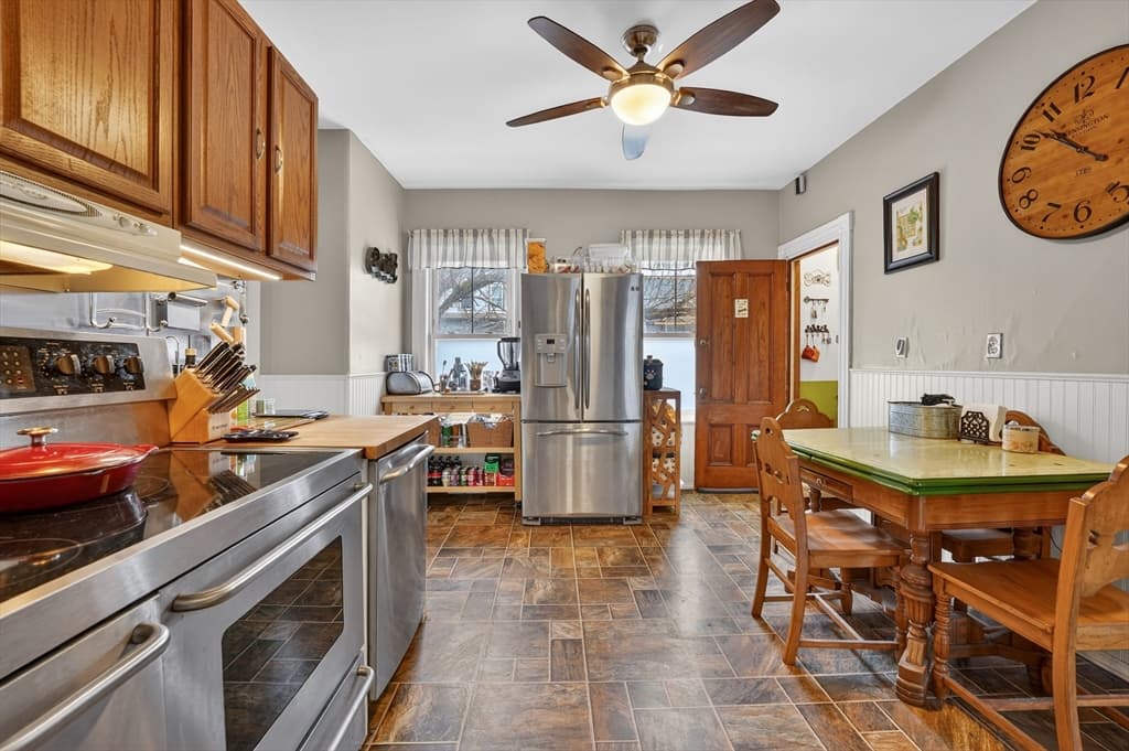 326 Summer St, Somerville MA 02144 photo 31