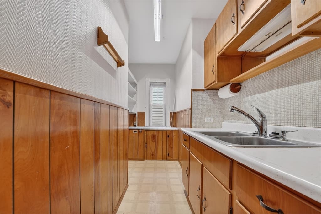 326 Summer St, Somerville MA 02144 photo 21