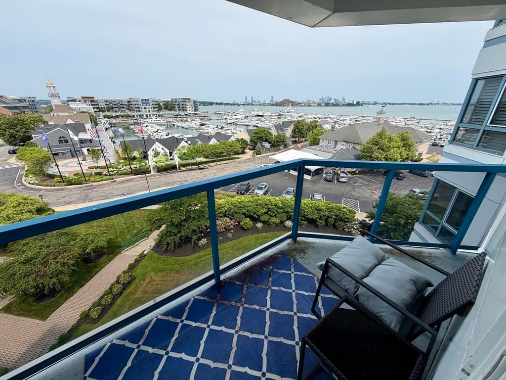 2001 Marina Dr # 410, Quincy MA 02171