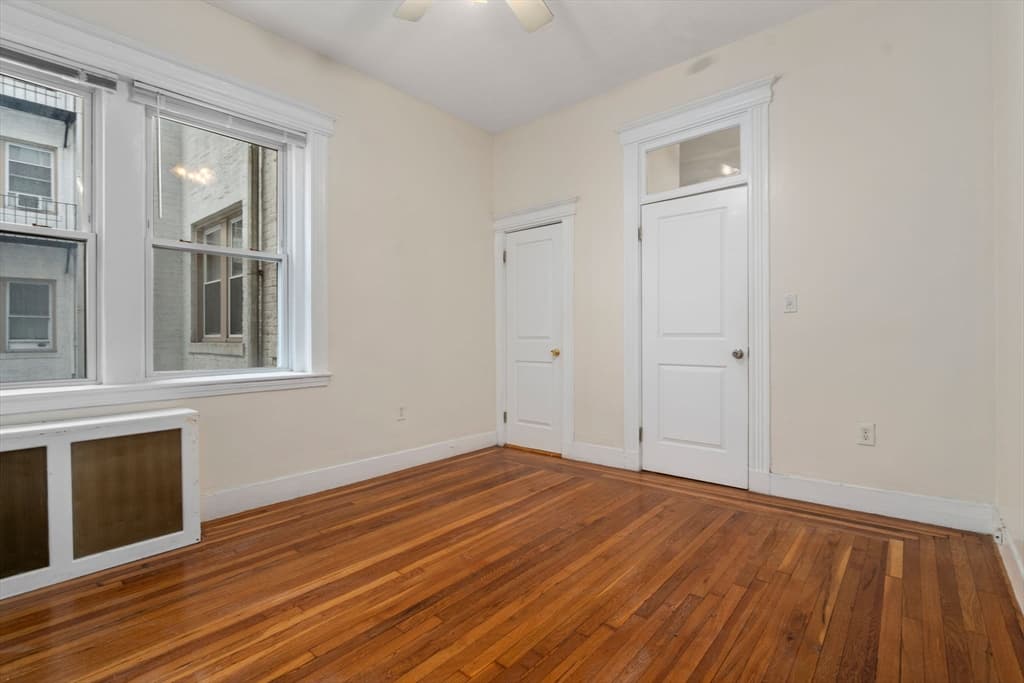 Condominium at 1109 Boylston St # 4, Boston MA 02215, Boston, photo 13 of 24