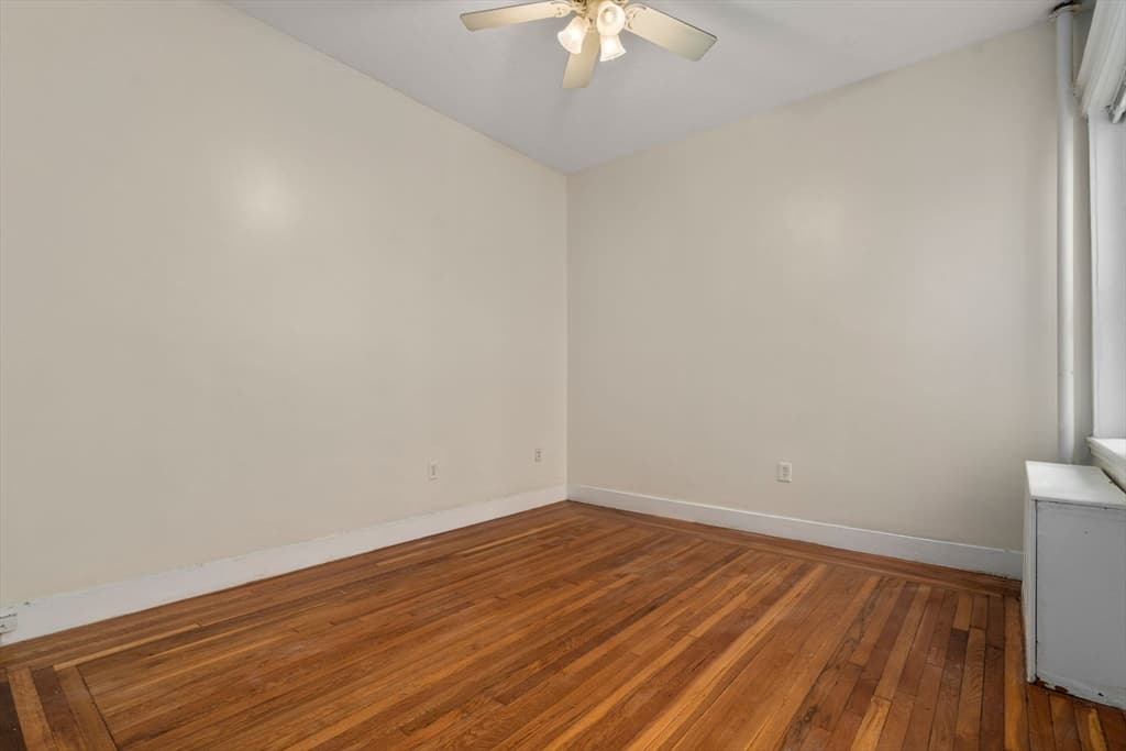 Condominium at 1109 Boylston St # 4, Boston MA 02215, Boston, photo 12 of 24