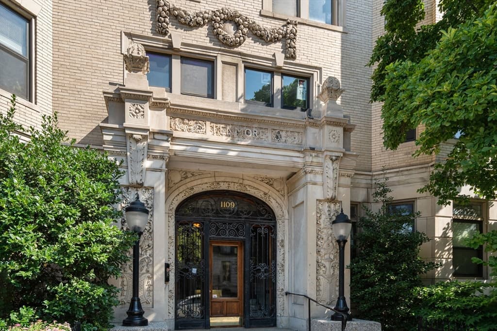 Condominium at 1109 Boylston St # 4, Boston MA 02215, Boston, photo 22 of 24