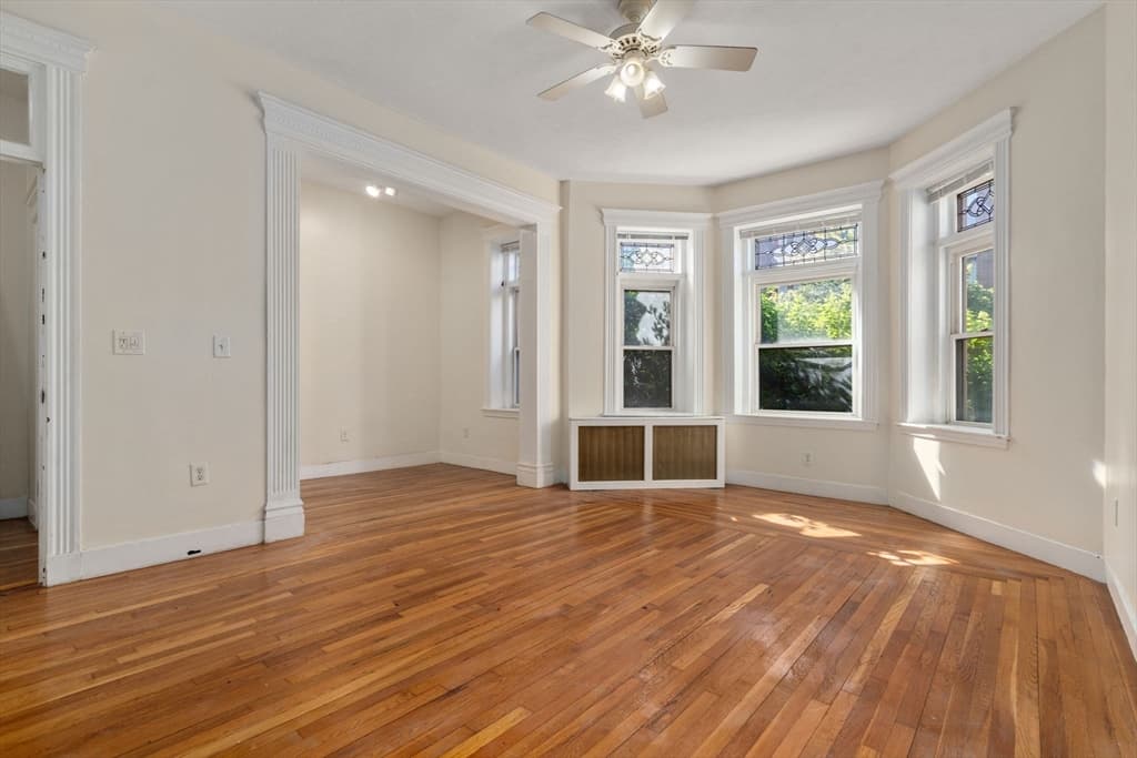 Condominium at 1109 Boylston St # 4, Boston MA 02215, Boston, photo 4 of 24