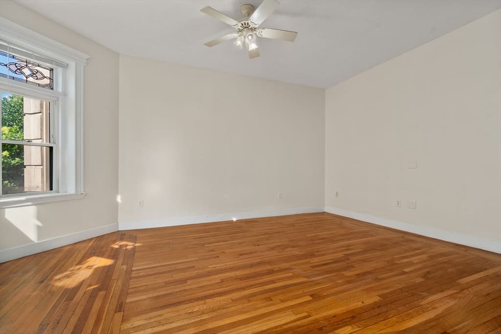 Condominium at 1109 Boylston St # 4, Boston MA 02215, Boston, photo 8 of 24