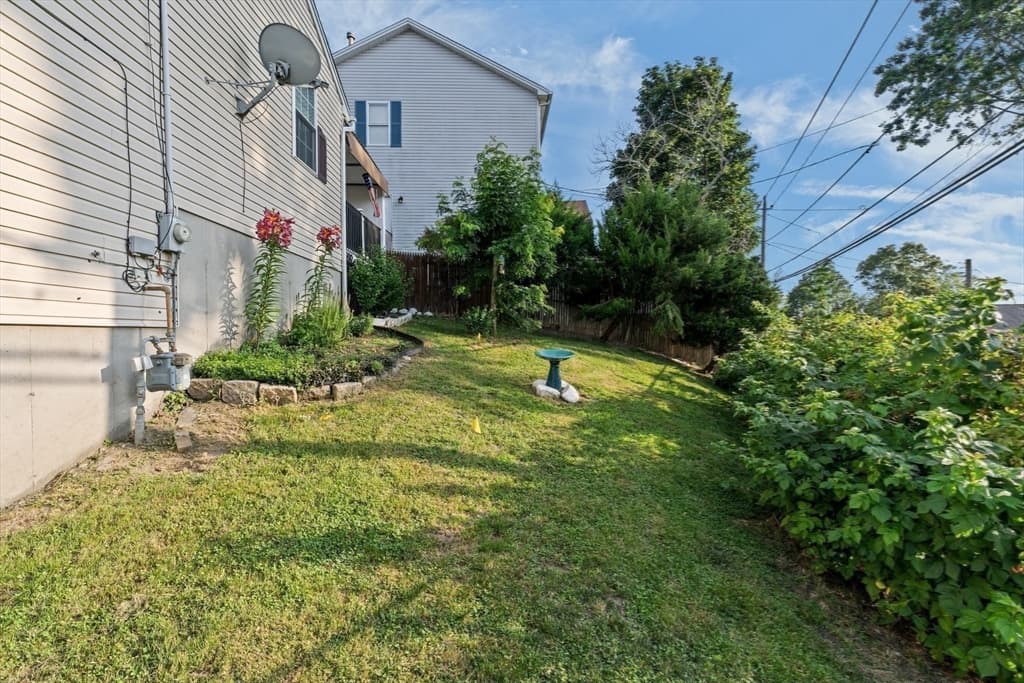 175 Slade St, Fall River MA 02724 photo 17