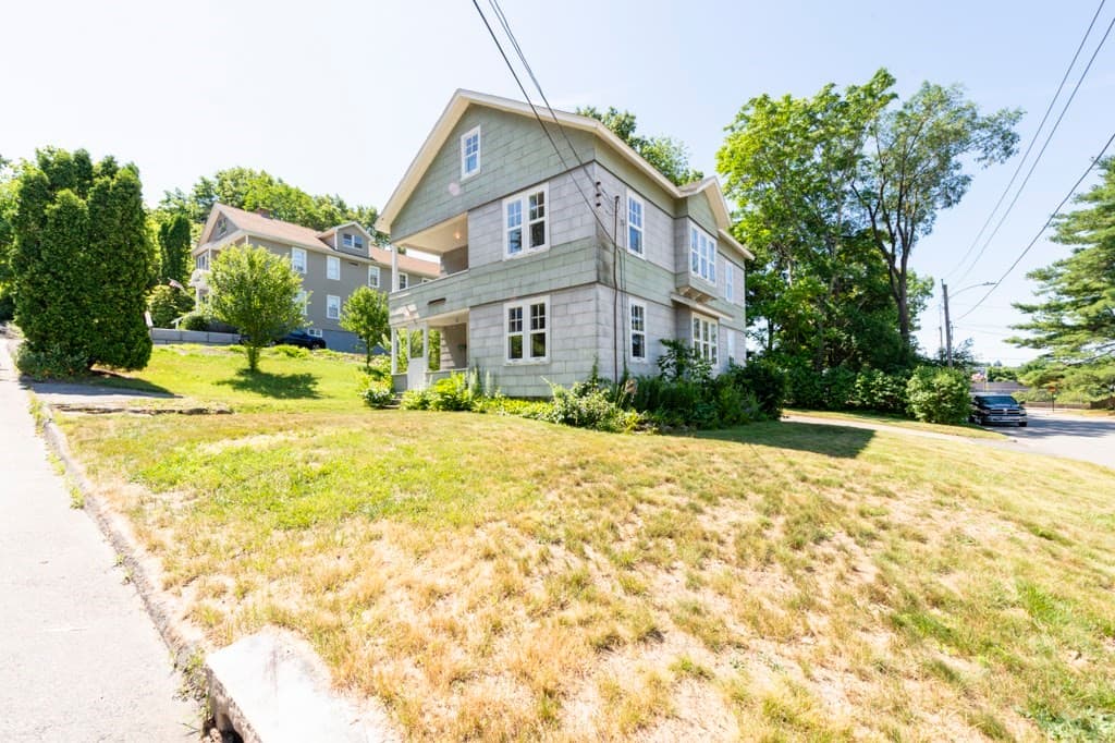 17 Hunnewell Rd, Worcester MA 01606 photo 6
