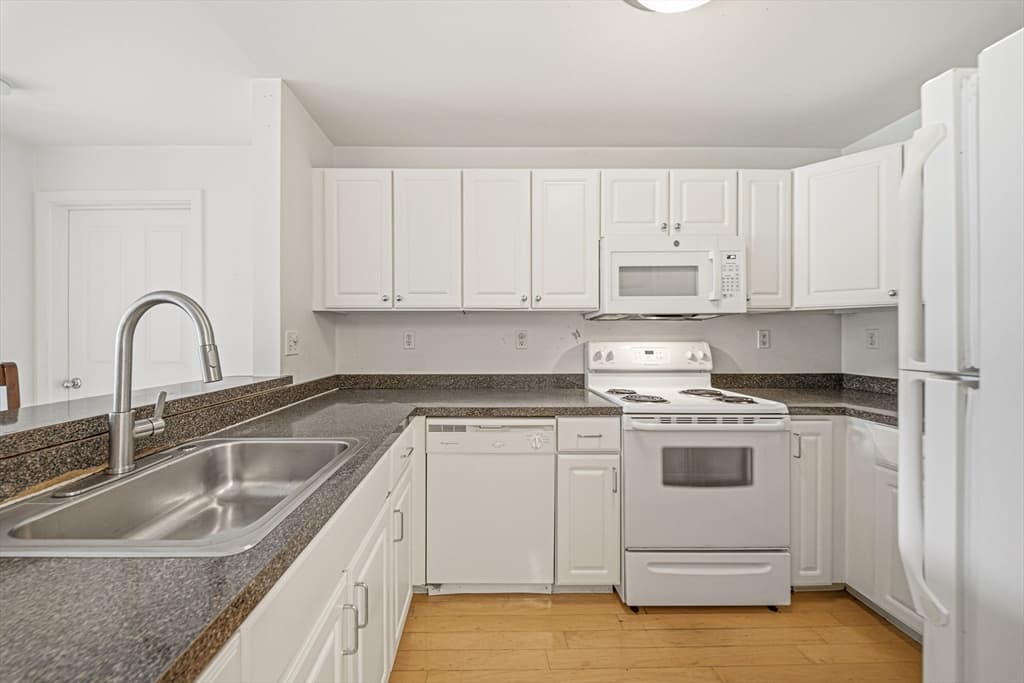 30 Franklin St # 312, Malden MA 02148 photo 9
