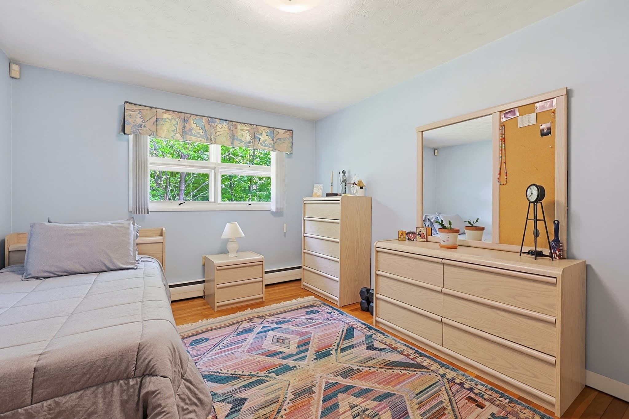 Single Family Residence at 251 Millbury St, Auburn MA 01501, Auburn, photo 23 of 42