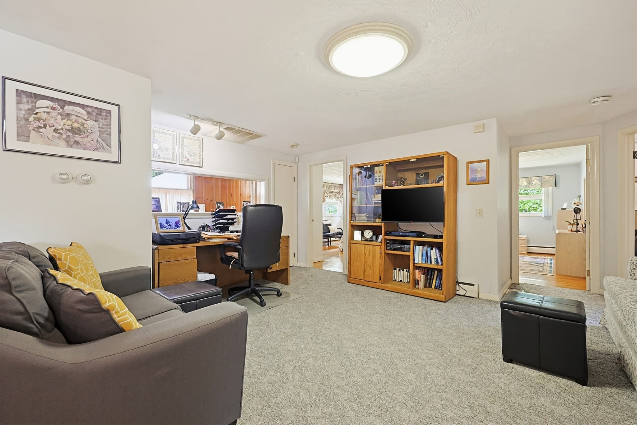 Single Family Residence at 251 Millbury St, Auburn MA 01501, Auburn, photo 17 of 42