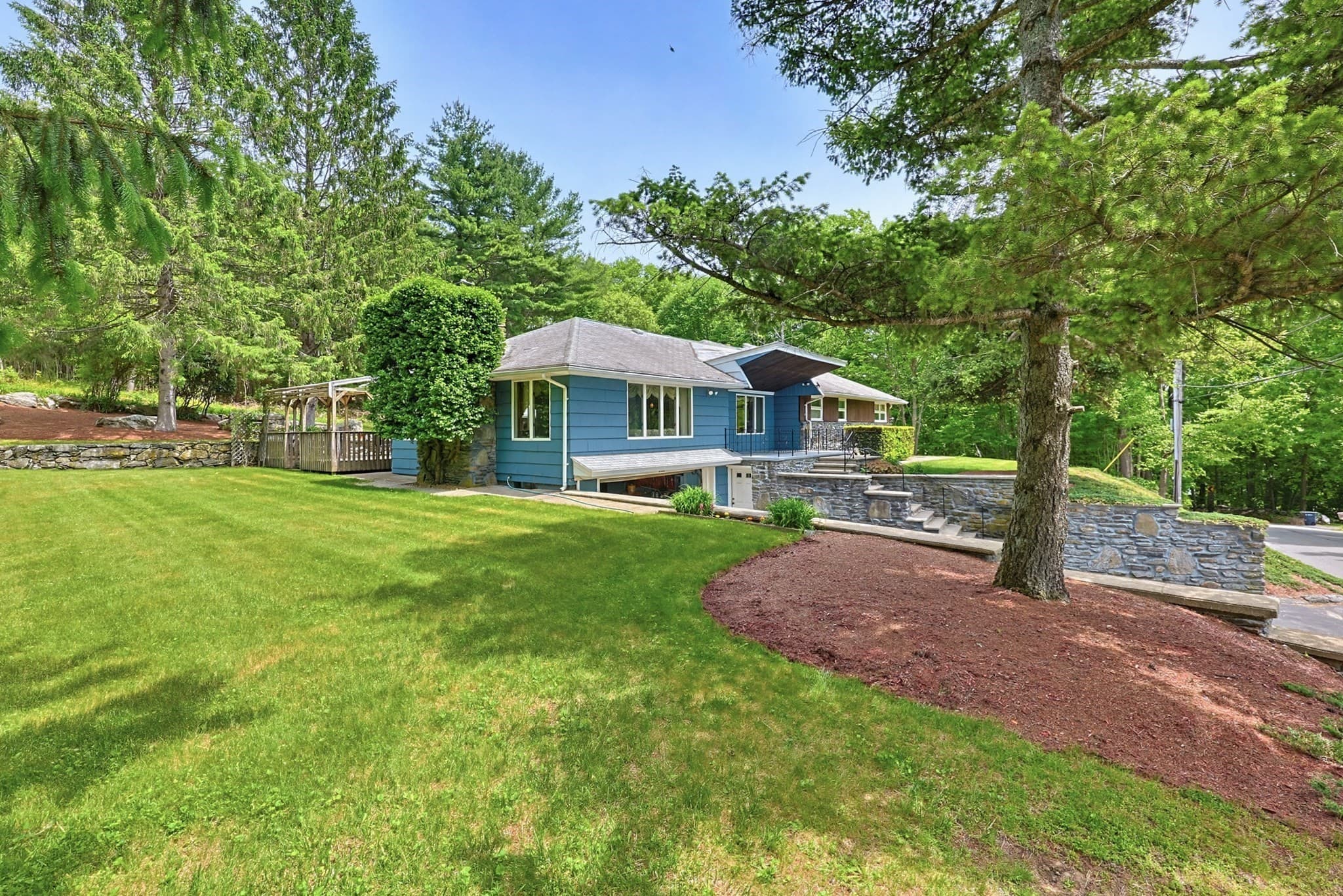 Single Family Residence at 251 Millbury St, Auburn MA 01501, Auburn, photo 38 of 42