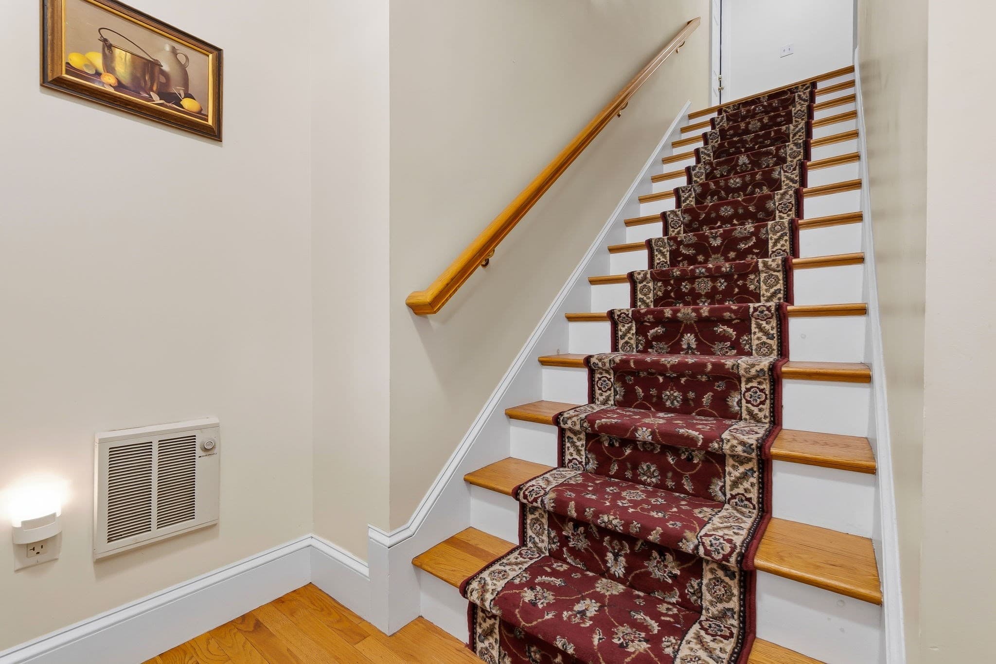 Condominium at 10 Friend Ct # 3, Wenham MA 01984, photo 4 of 26