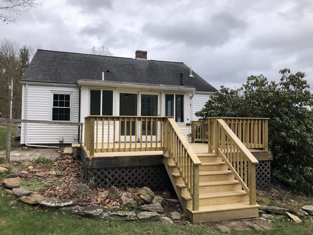 Single Family Residence at 132 Main St, Rutland MA 01543, Rutland, photo 3 of 13
