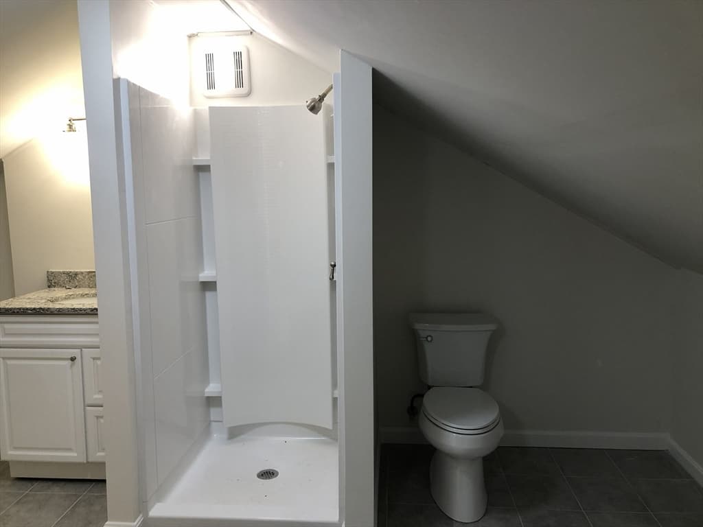Single Family Residence at 132 Main St, Rutland MA 01543, Rutland, photo 10 of 13