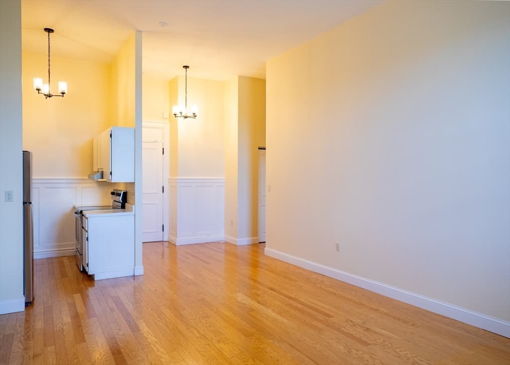 Condominium at 16 Balmoral Street # 417, Andover MA 01810, Andover, photo 10 of 20