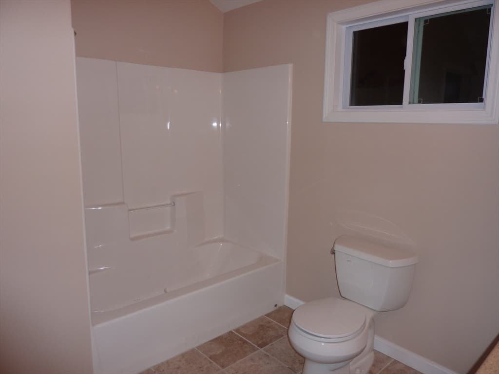 14 Longwood Ave, Wareham MA 02558 photo 8