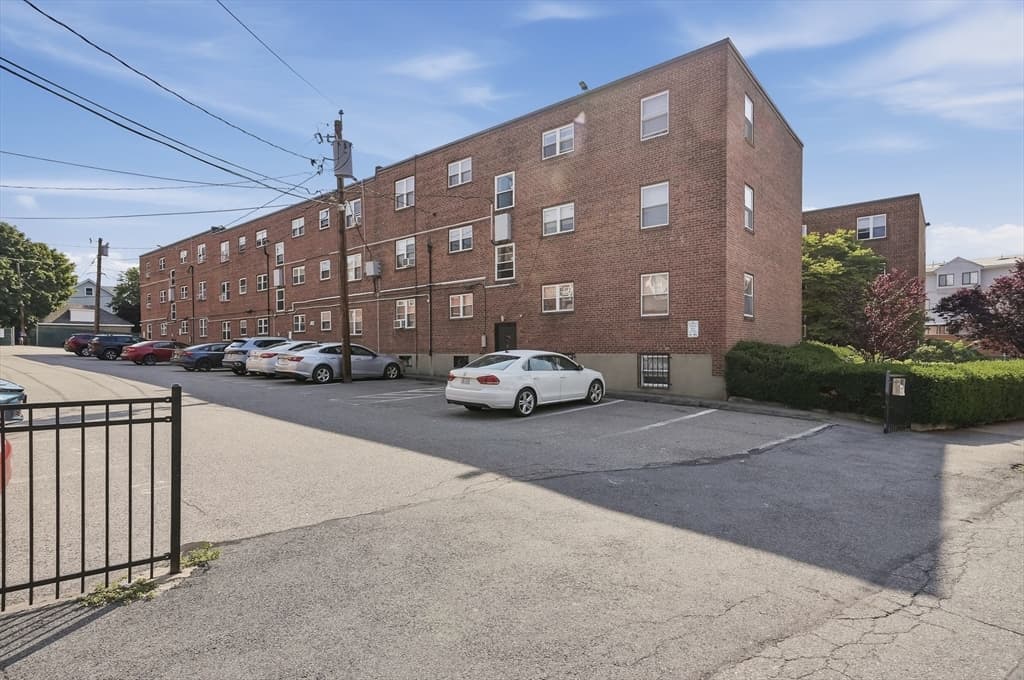 Condominium at 49 Colborne Road # B1, Boston MA 02135, Boston, photo 16 of 16