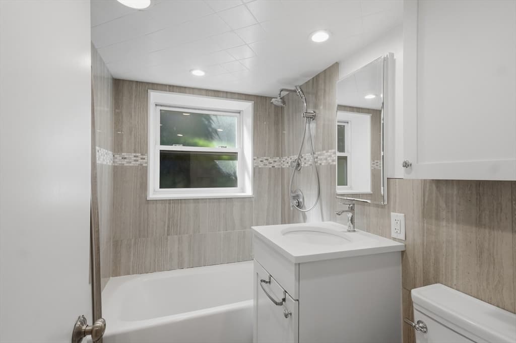 Condominium at 49 Colborne Road # B1, Boston MA 02135, Boston, photo 9 of 16