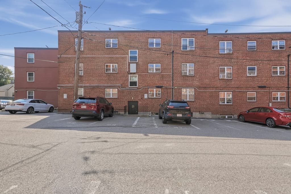 Condominium at 49 Colborne Road # B1, Boston MA 02135, Boston, photo 15 of 16