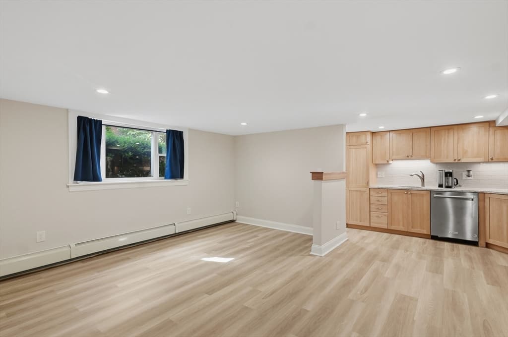 Condominium at 49 Colborne Road # B1, Boston MA 02135, Boston, photo 4 of 16