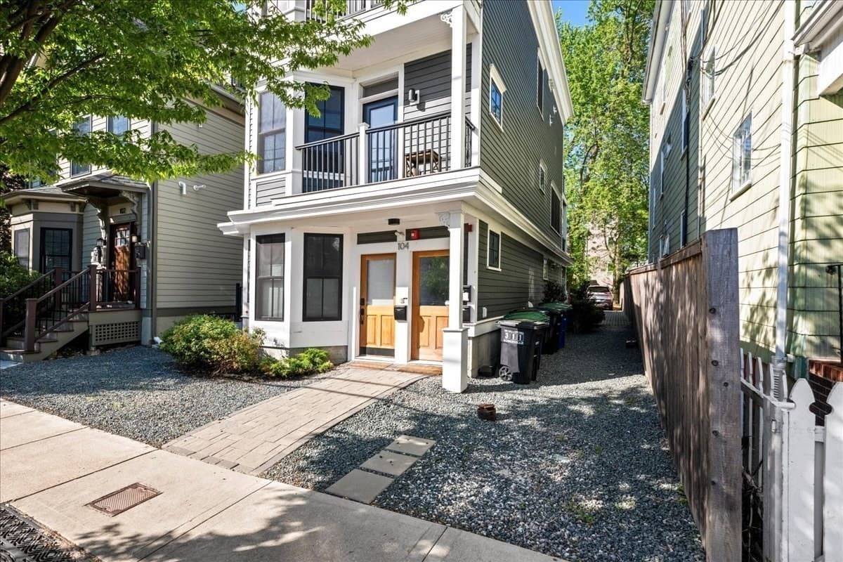 Condominium at 104 Beacon St # 2, Somerville MA 02143, photo 23 of 26