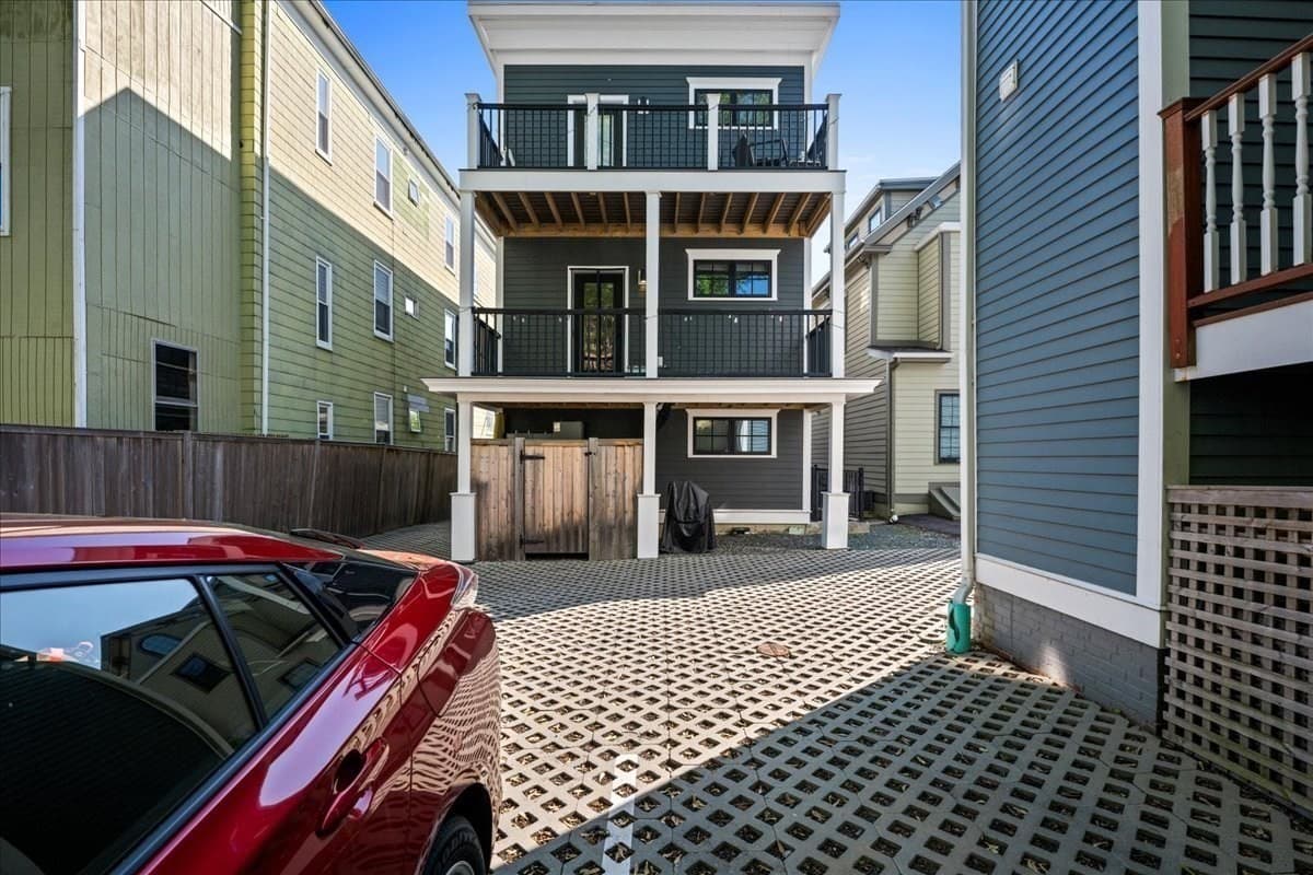 Condominium at 104 Beacon St # 2, Somerville MA 02143, photo 19 of 26