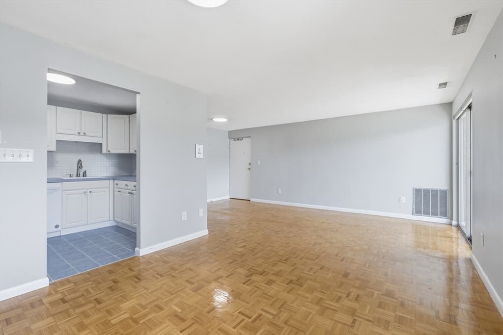 300 Park Terrace Drive # 358, Stoneham MA 02180 photo 8